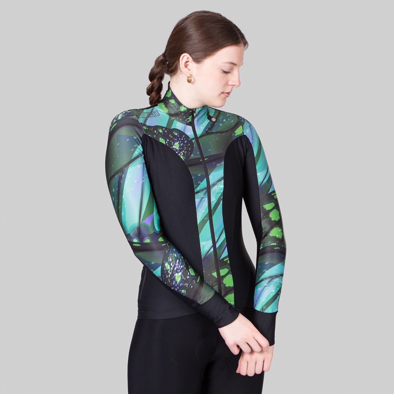 TEMPEST-LIGHT-PAPILLON-MOSS-GREEN-STATIC-1