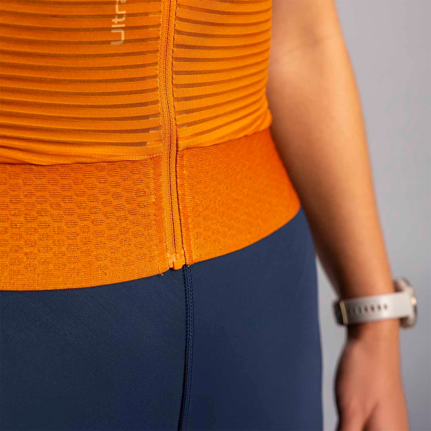 CO_BR10409W_RUST-OCH_I5-3