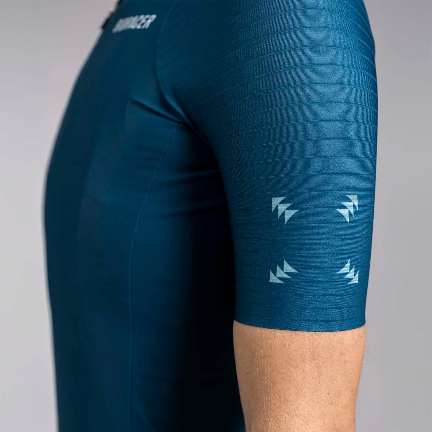 CO_BR10411W_PET-BLU_I5-2