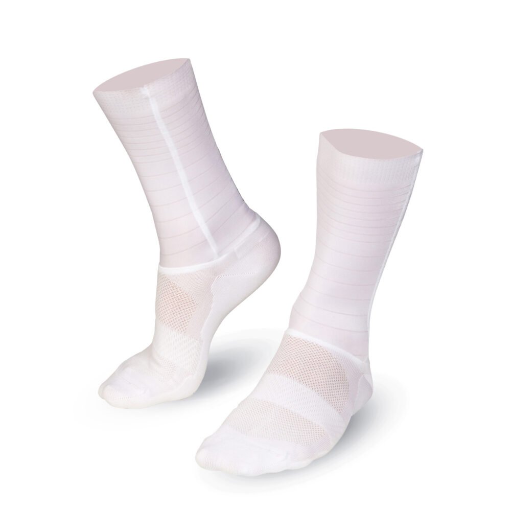 Bioracer Tech Socks légáteresztő, kompressziós, gyors száradású kerékpáros zokni, fehér