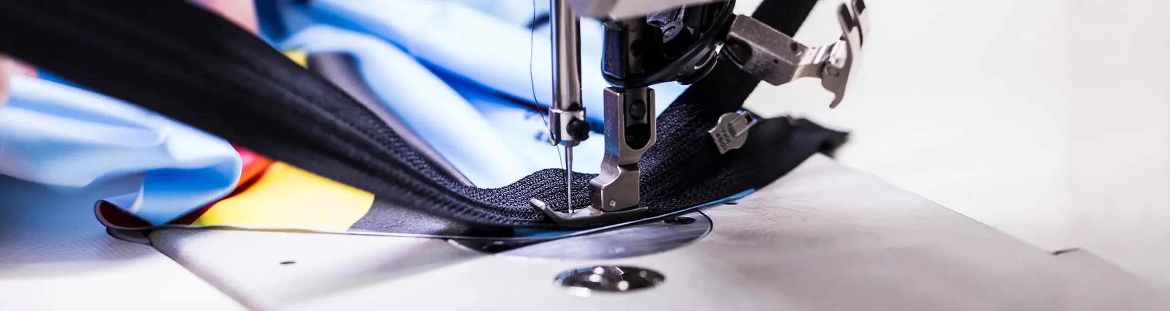 bioracer-start-production-stitching Bioracer Egyedi Ruházat