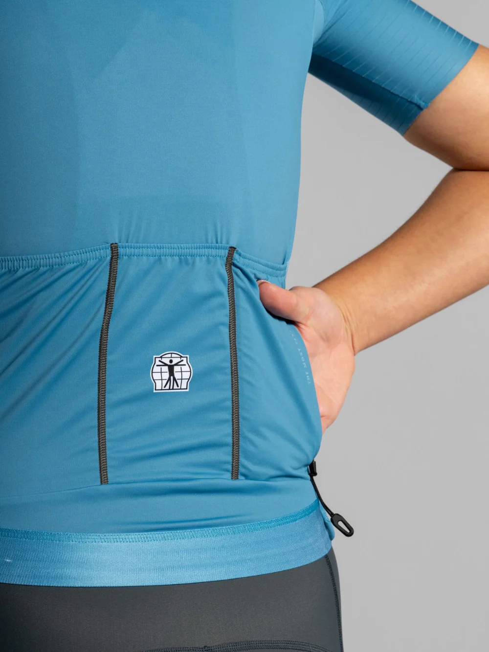 Back_Pockets_-_Pacific_Sky_a5504810-1845-468a-8b77-da5946627ec7