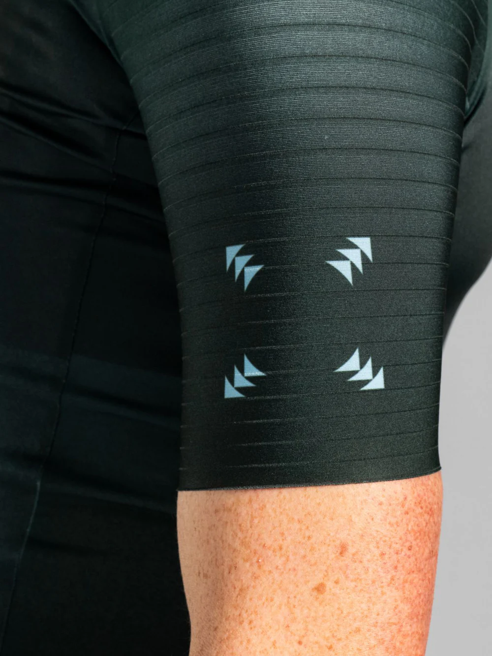 CleanCut_Sleeves_-_Emerald_Green_Women