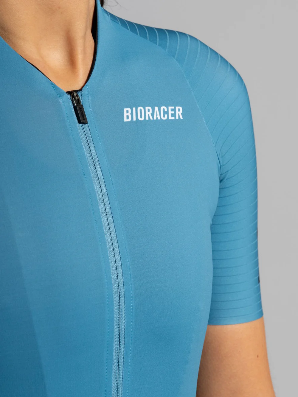 Comfortabel_Body_Fit_-_Pacific_Sky_822f7a76-1c1d-4716-9a15-7385076a00fd