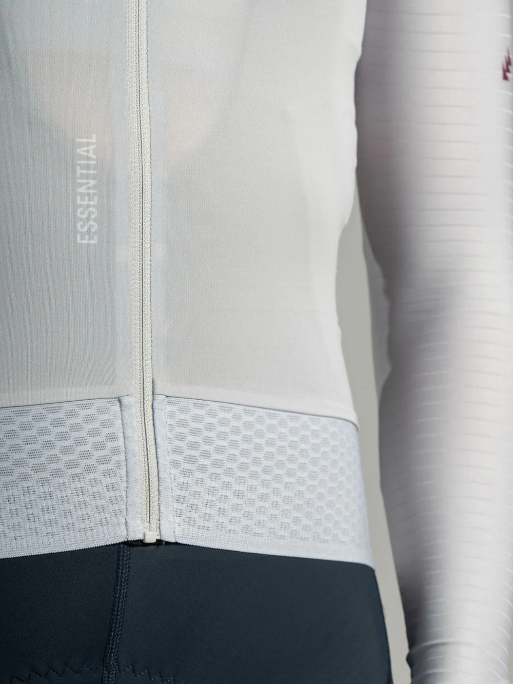 Epic_Long_Sleeve_Jersey_Cool_Grey_-_Powerband_Grippers_Women