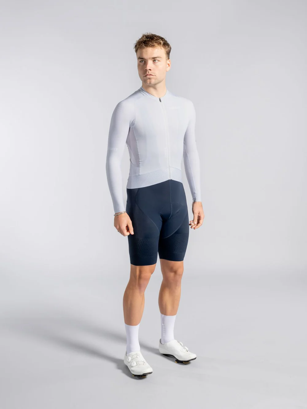 Epic_Long_sleeve_Jersey_Cool_Grey_-_Silhouette_Front_141fbab6-0a63-48a0-9ebc-151bb49b2981