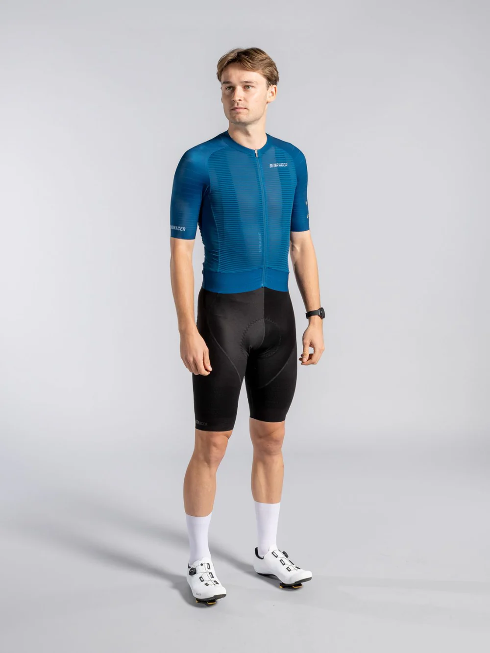 Epic_Ultralight_Jersey_Petrol_Blue_-_Silhouette_Front