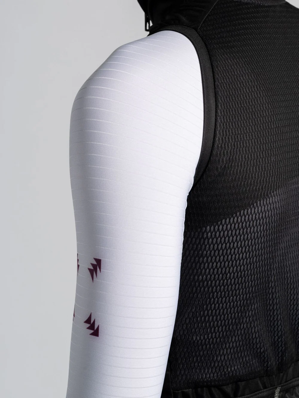 Mash_Back_-_Gilet_Eclipse_Black