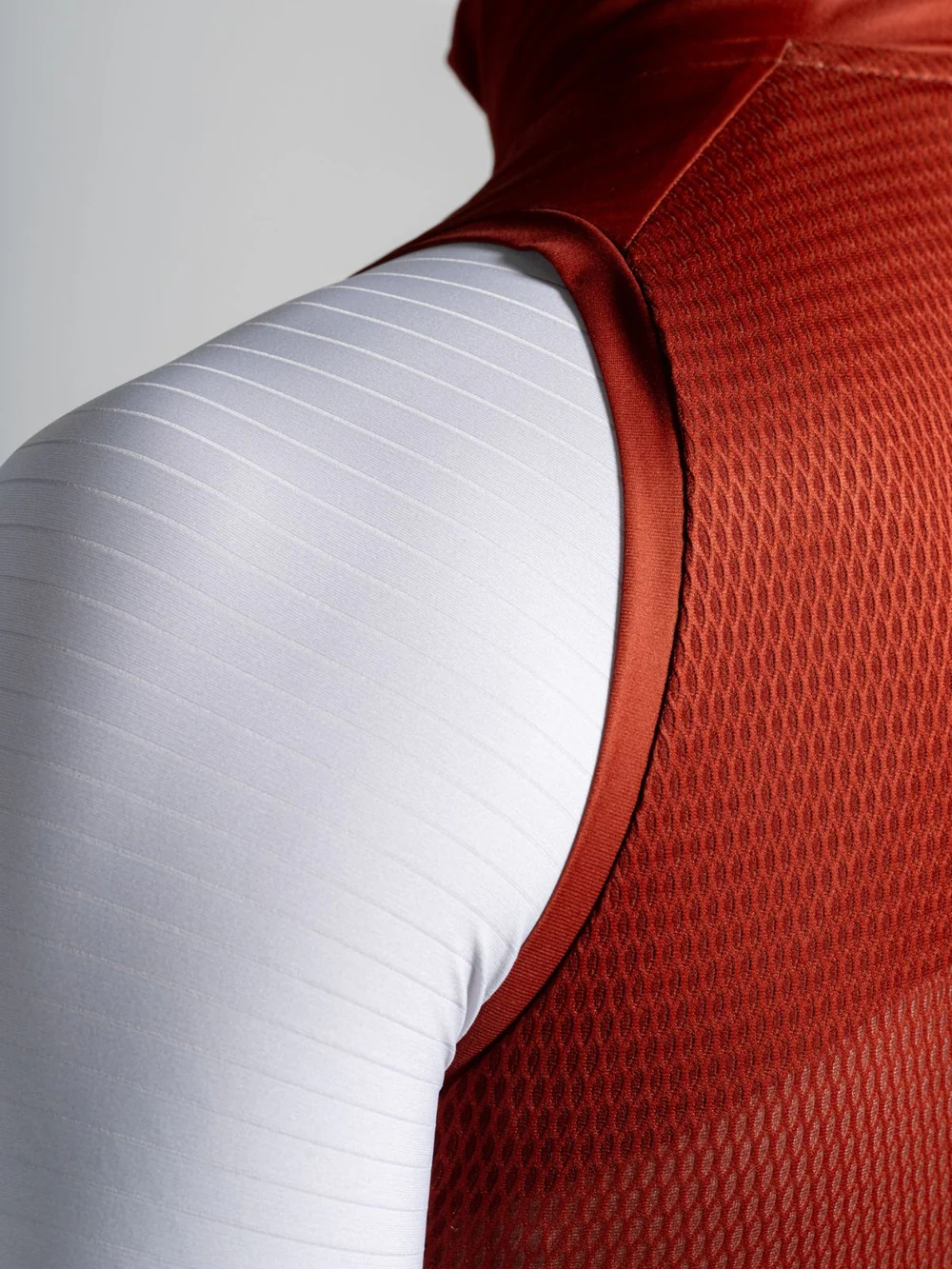 Mash_Back_-_Gilet_Terra_Cotta