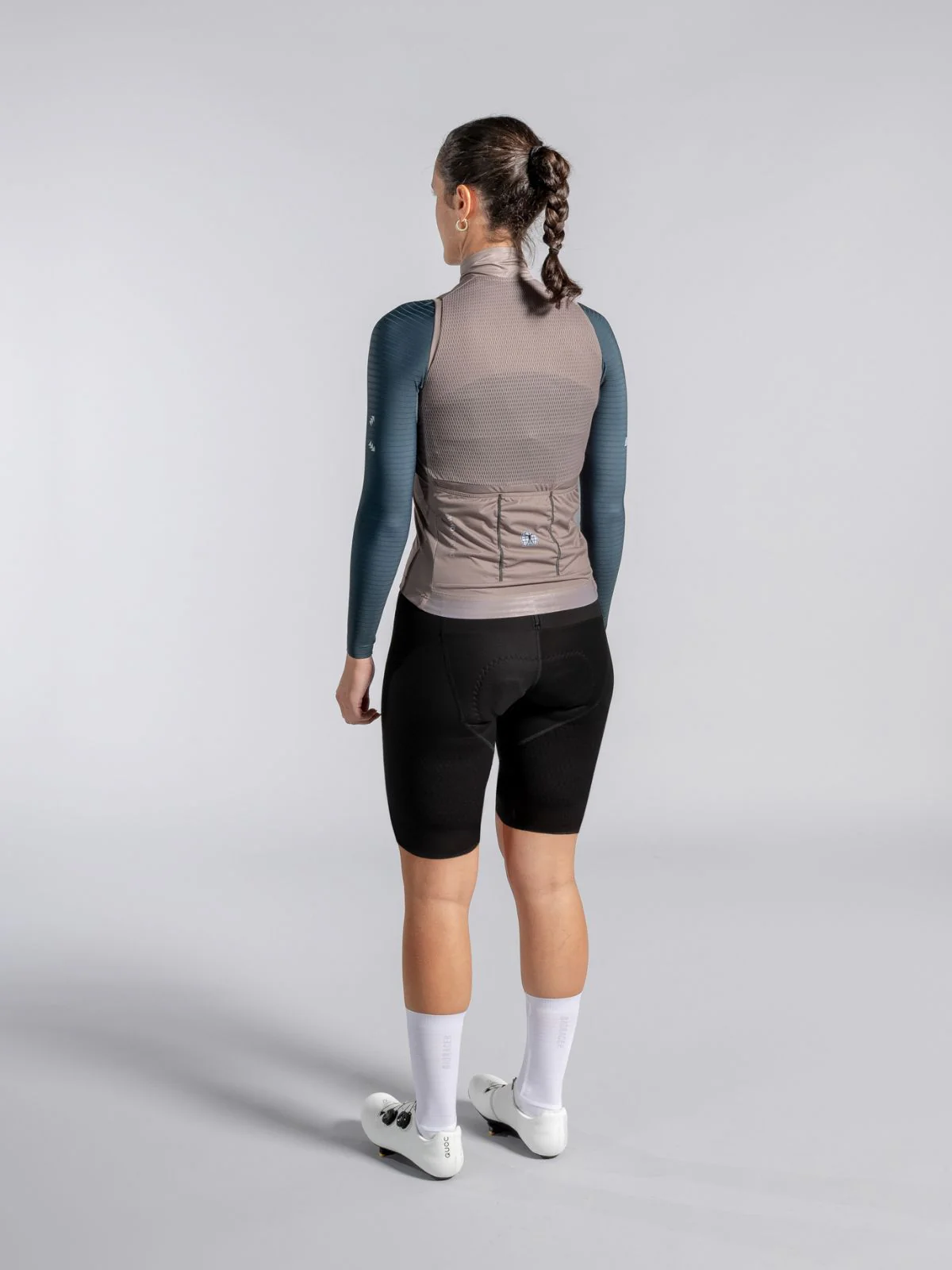 Silhouette_Back_-_Gilet_Sand_Storm_Women