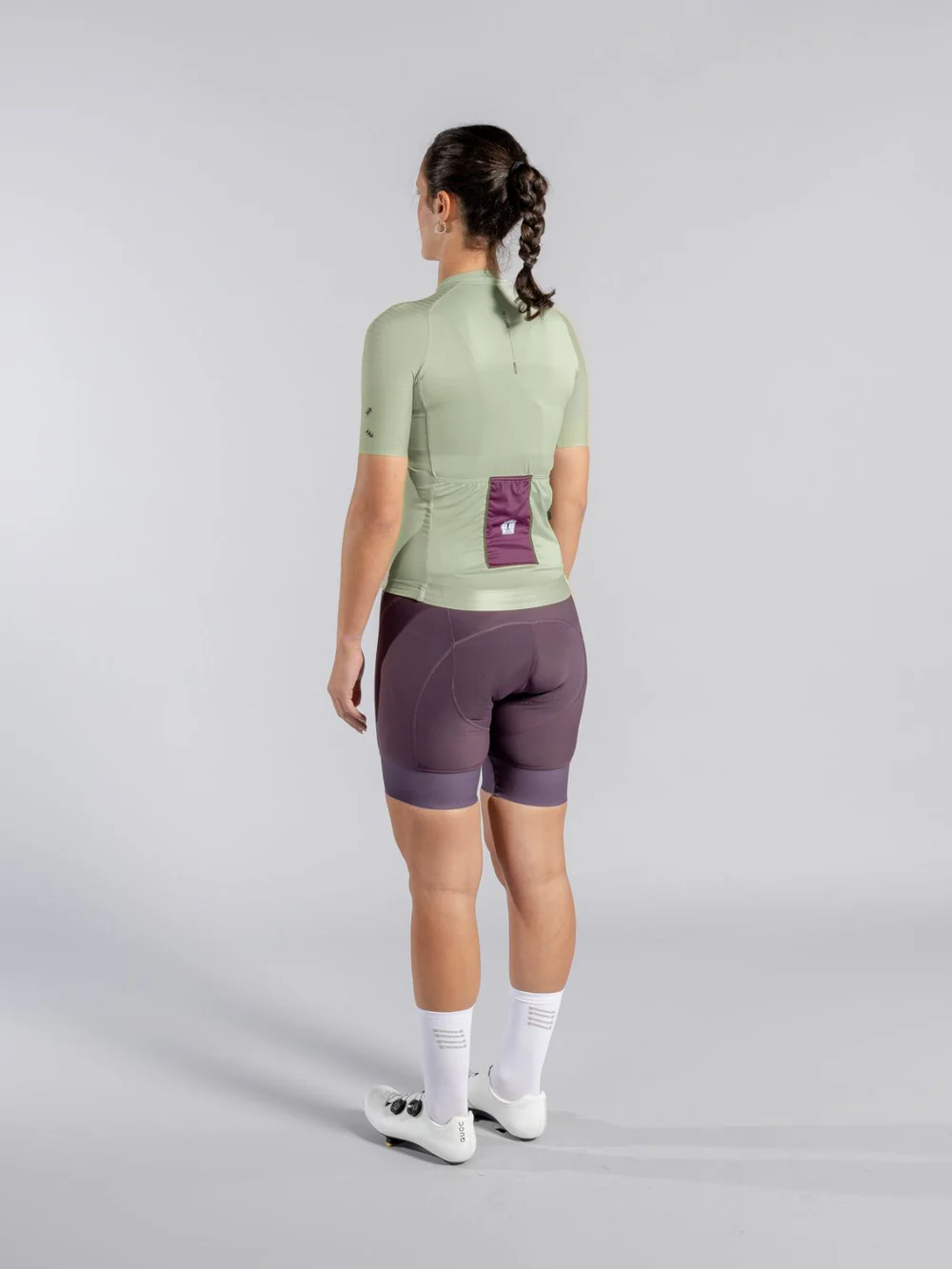 Silhouette_Back_-_Pistachio_Milk_Women