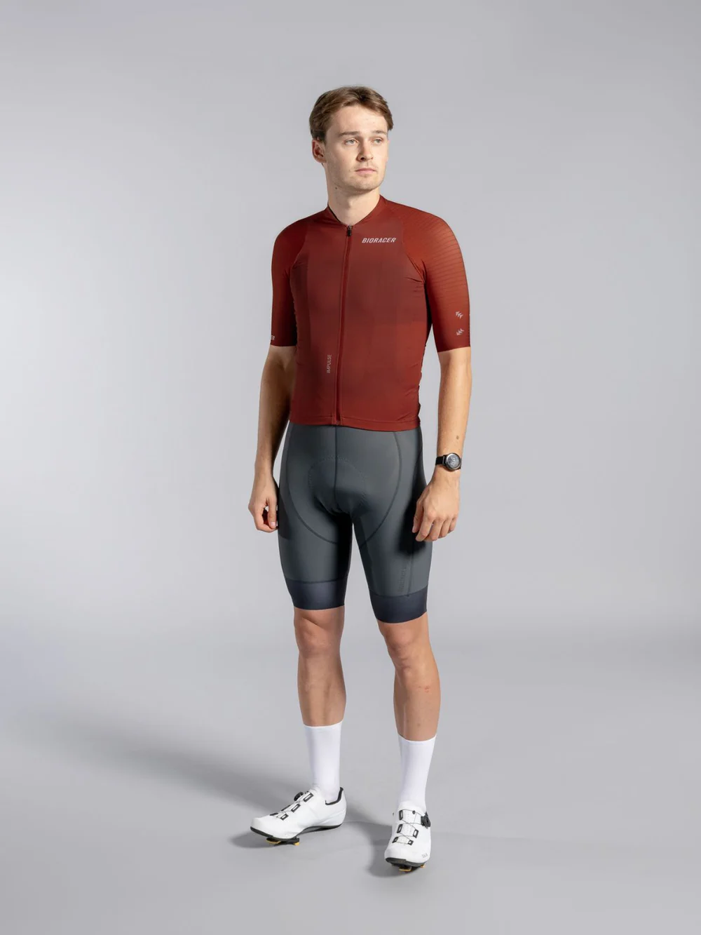 Silhouette_Front_-_Terra_Cotta